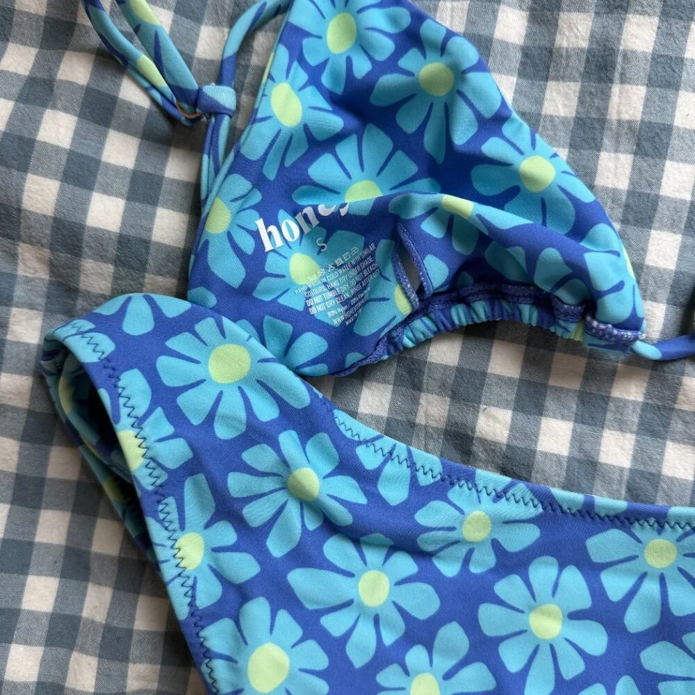 Honey Swim Pacifica Triangle Bikini Top (s) and Bottoms (xs) - Picture 5 of 5